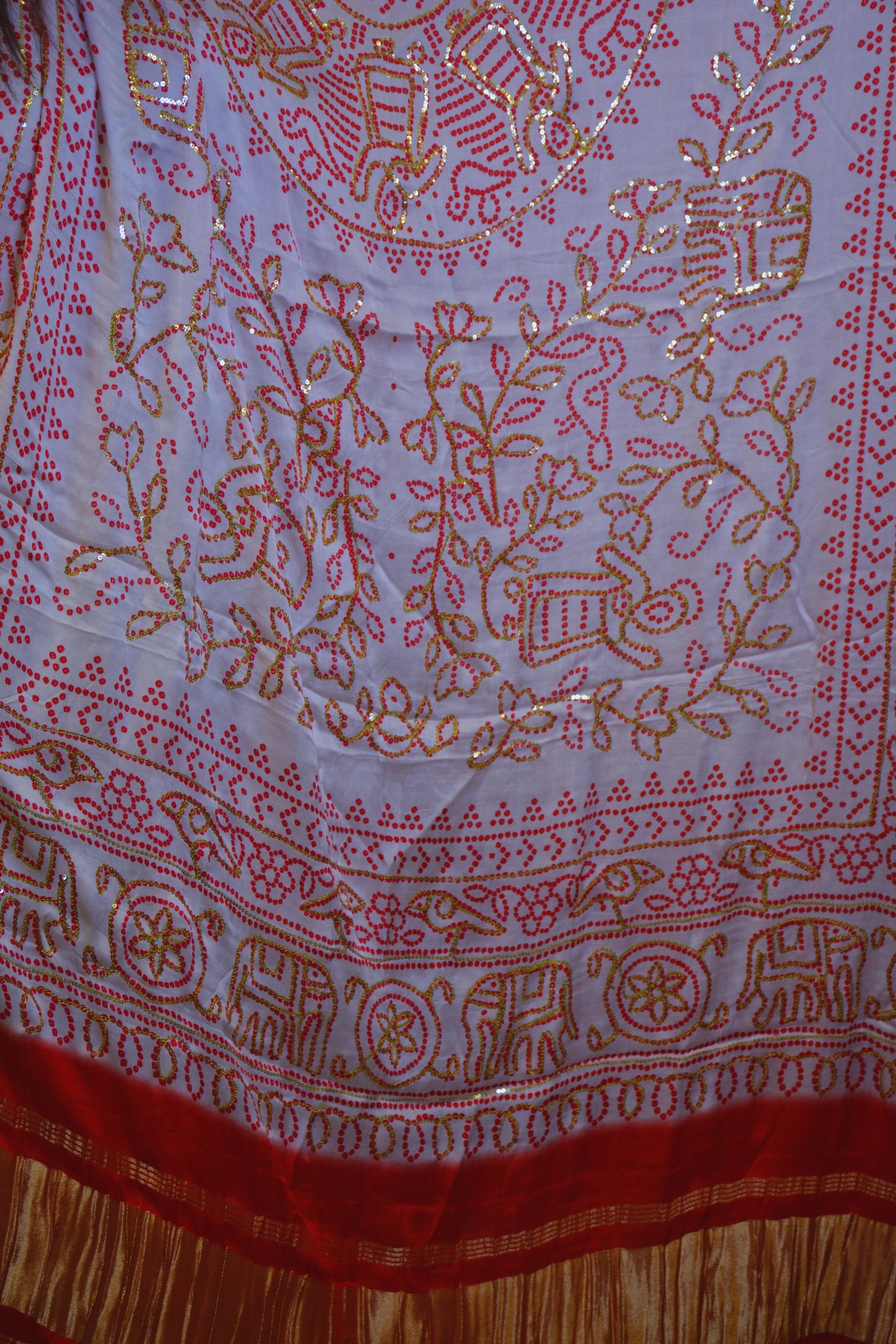 Pichhwai Print - White