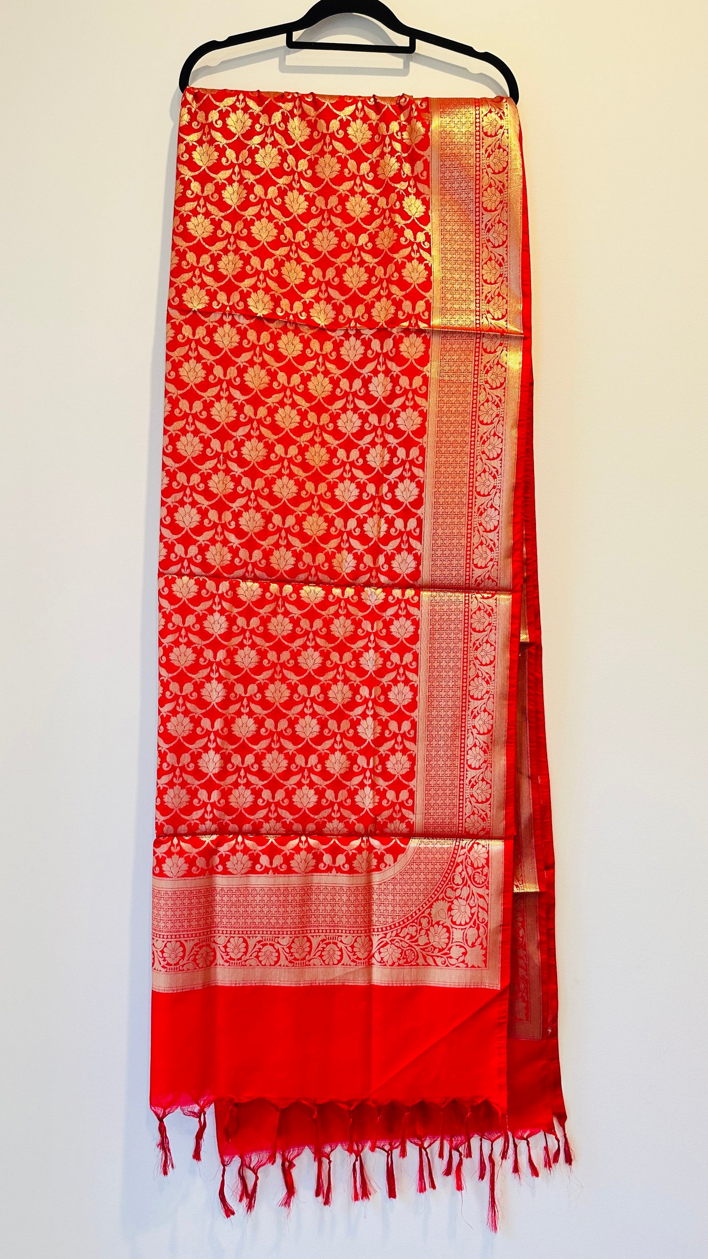 Silk Dupatta - Booti work - Red