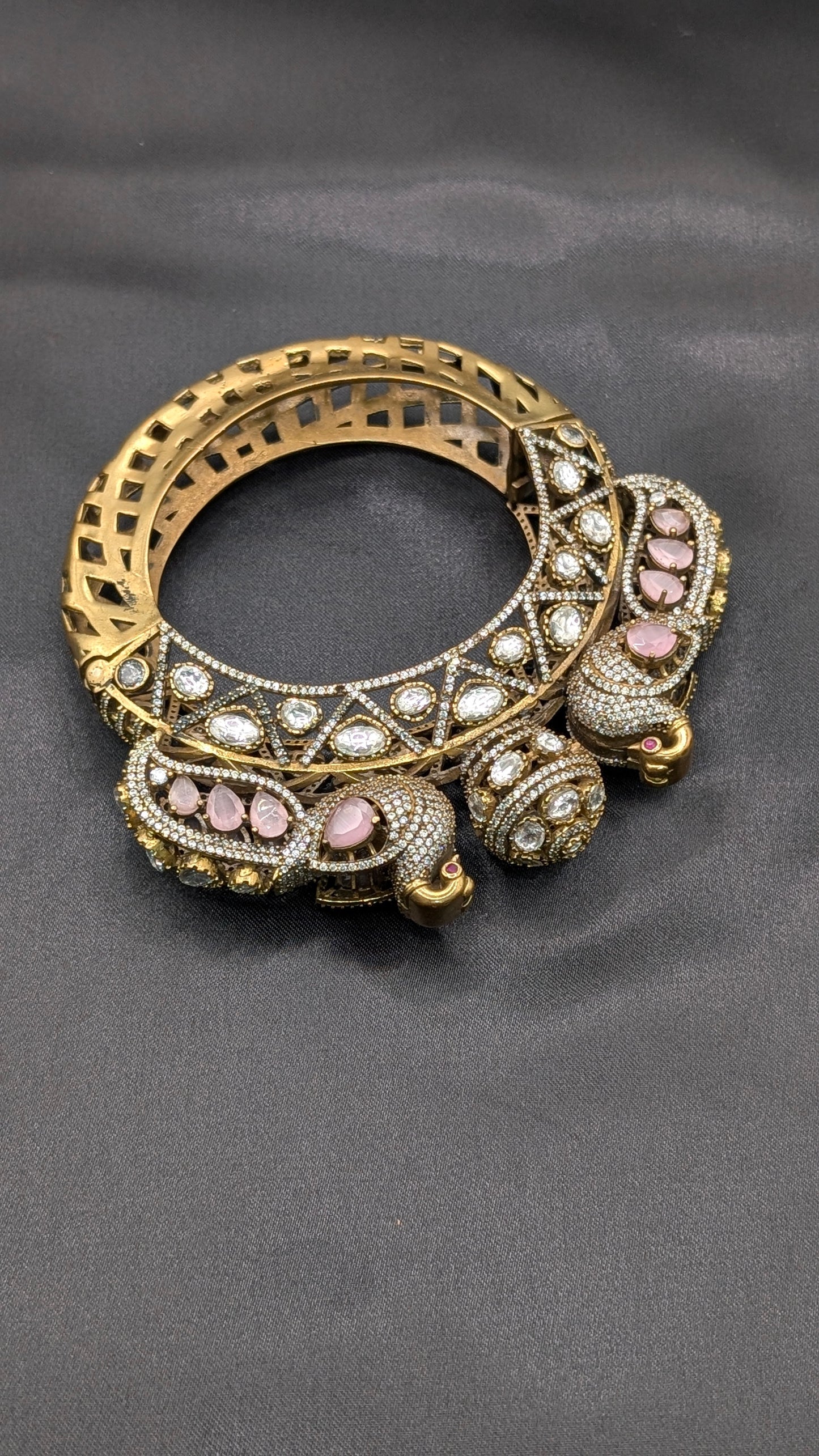Mitali Mozannite Kundan Peacock Bracelet