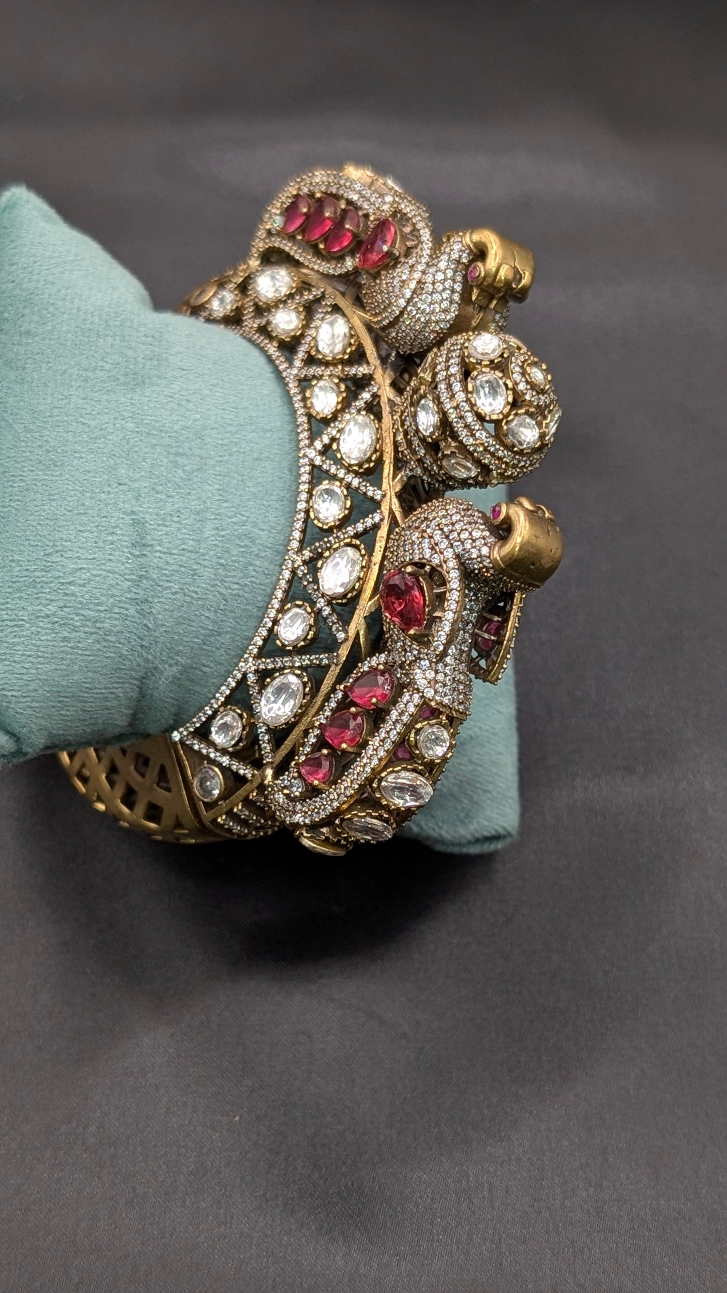 Mitali Mozannite Kundan Peacock Bracelet