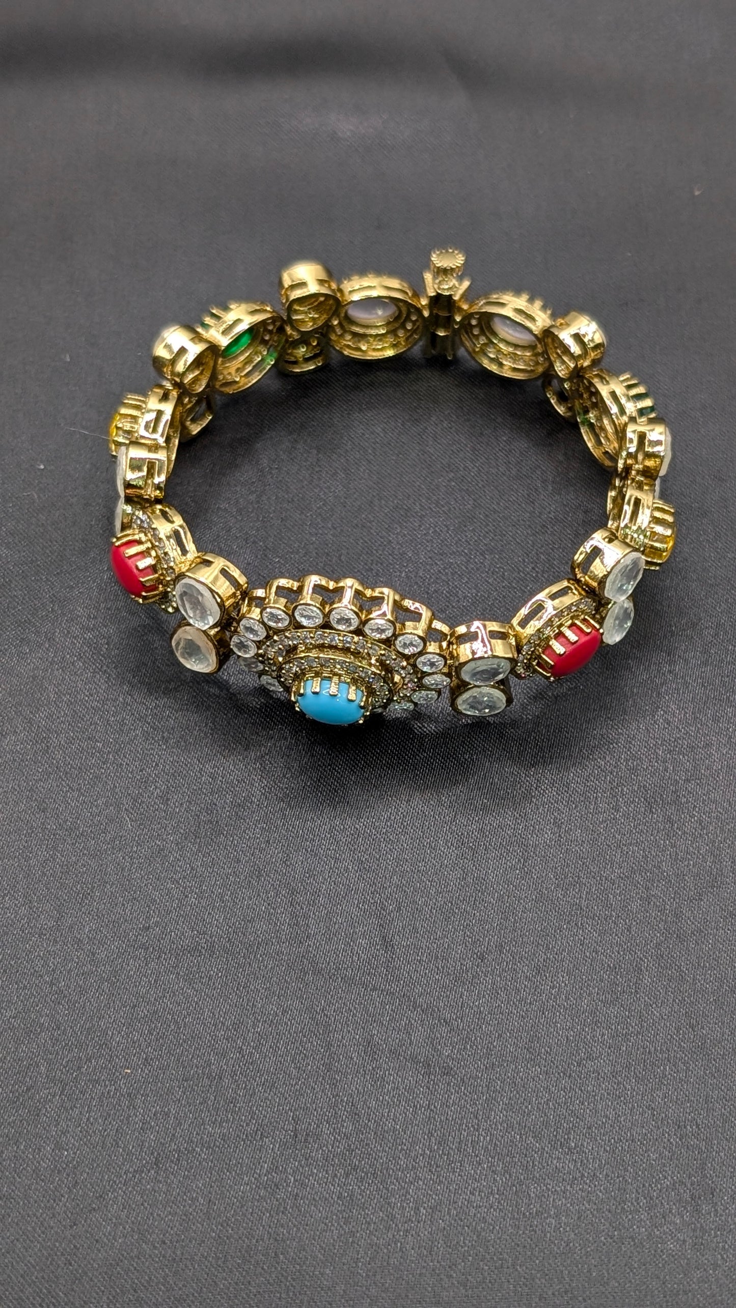 Ishita Pachi Kundan Multicolor Bracelet