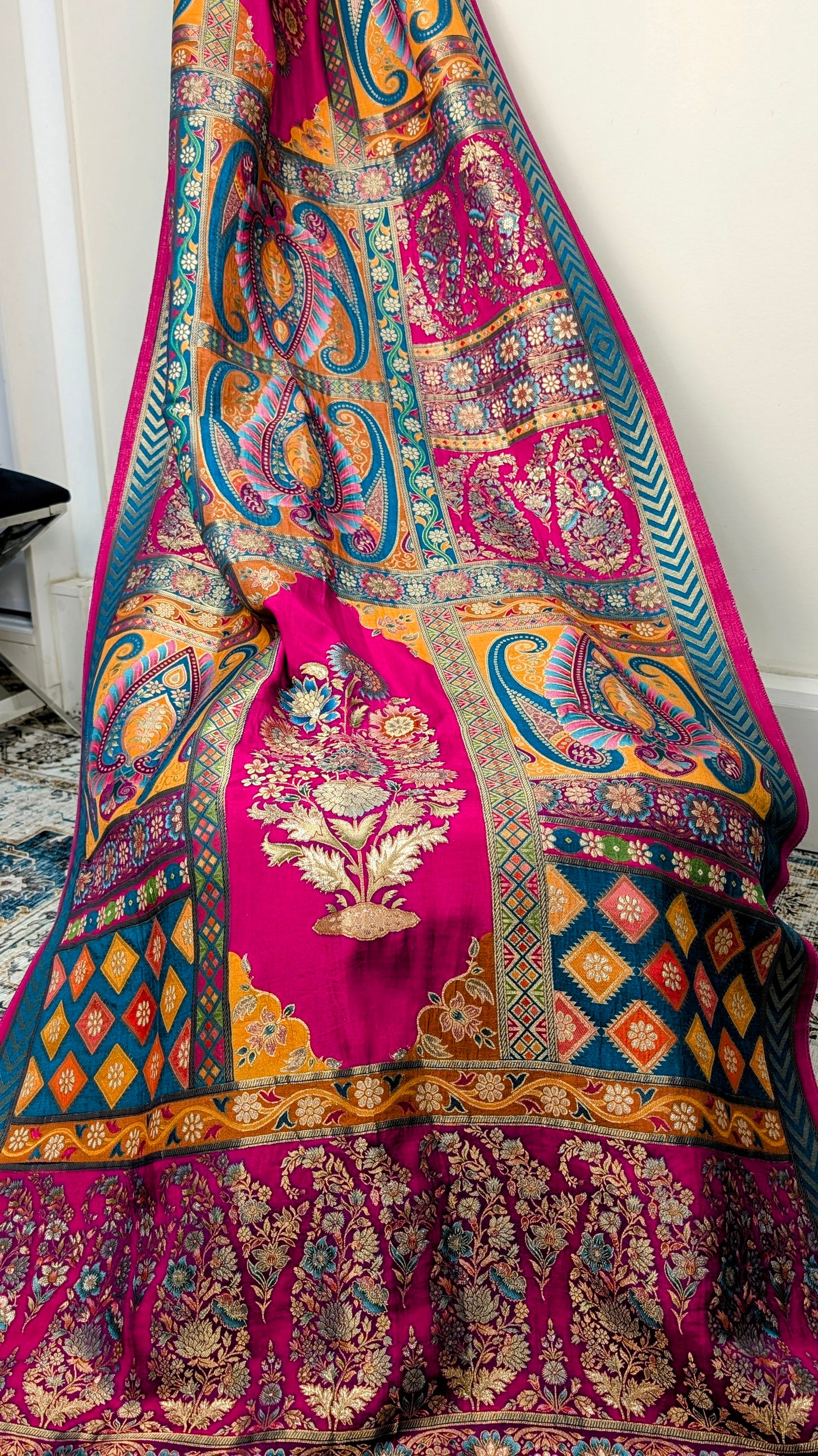 Raagya - Banarasi Dupatta - Red