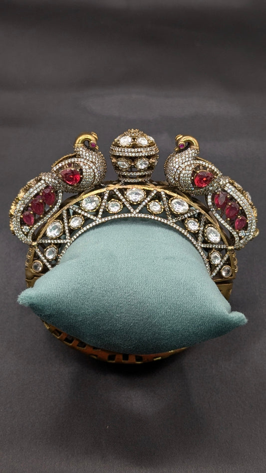 A Guide to Popular Indian Jewellery Styles: From Temple to Nanosetting
