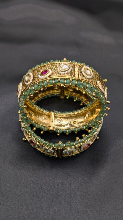 Kanika Polki Kundan Bangle Set