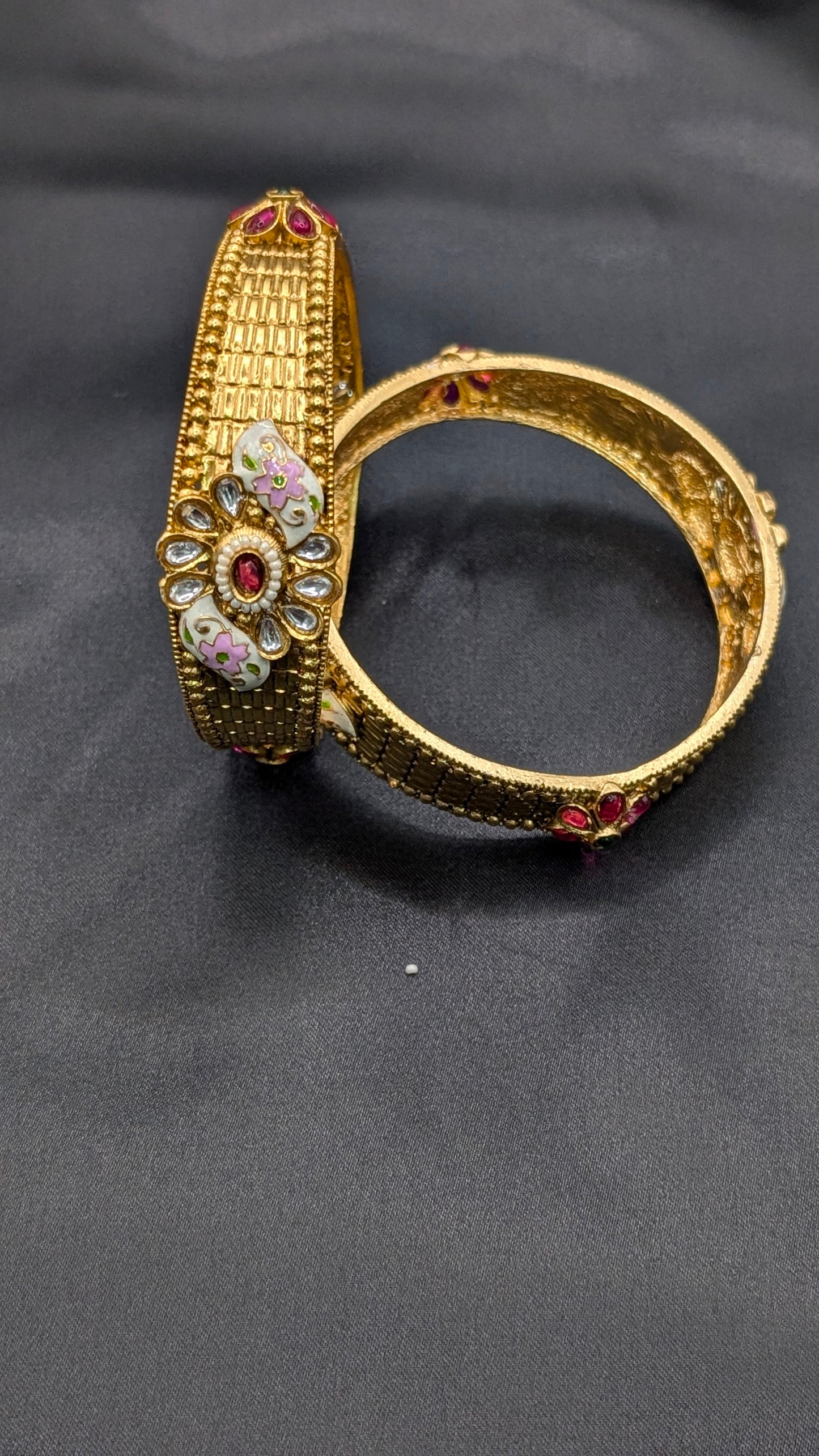 Sanvika Polki Pachi Kundan with Enamel work