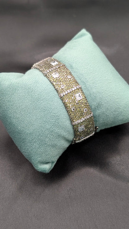 Vaidehi Nanosetting Bracelet