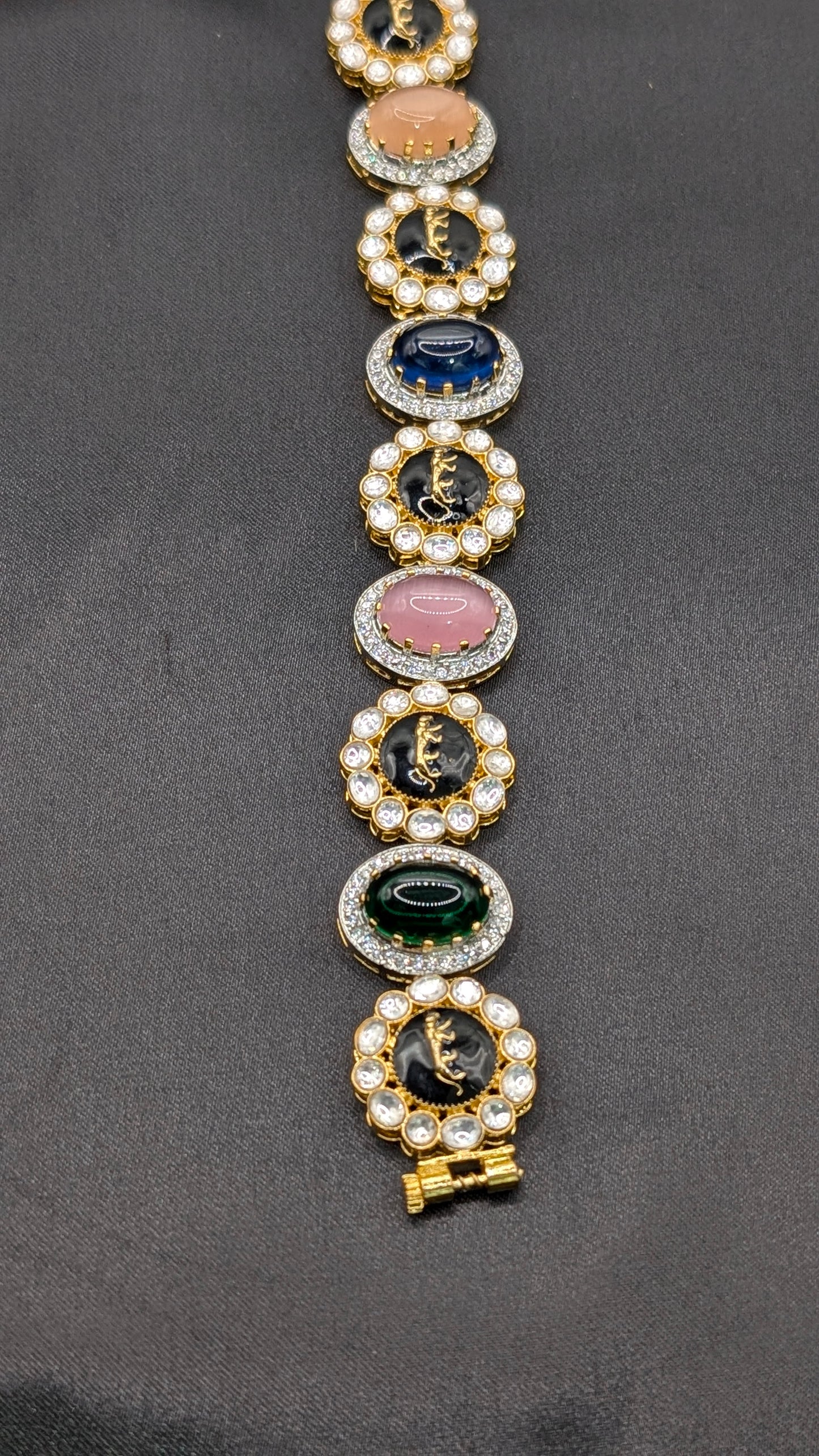 Bhavya Pachi Kundan Multicolor Bracelet