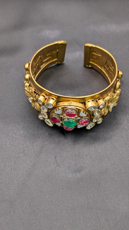 Roshni Doublet Kundan Bracelet