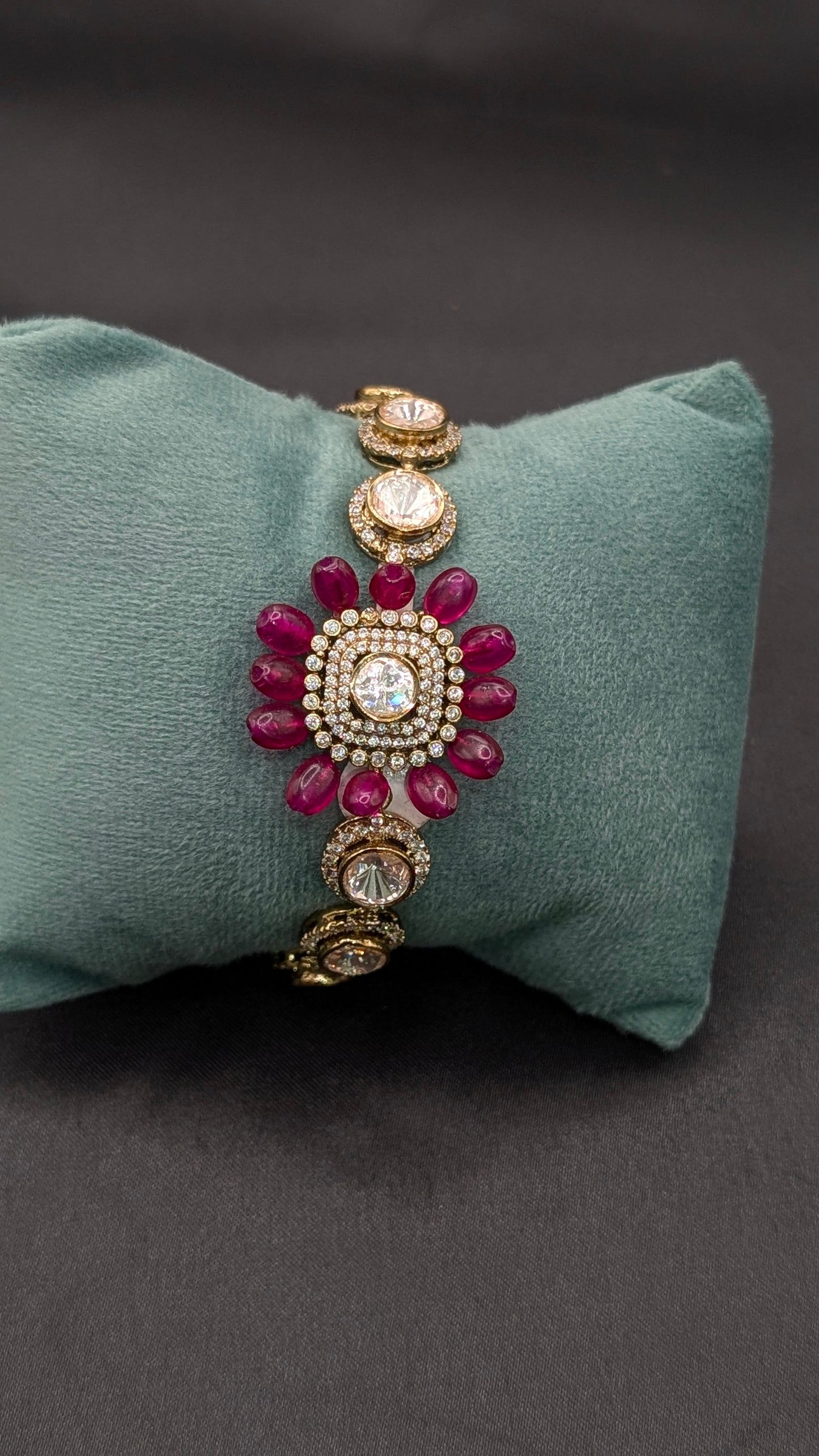 Charvi Uncut Kundan Bracelet
