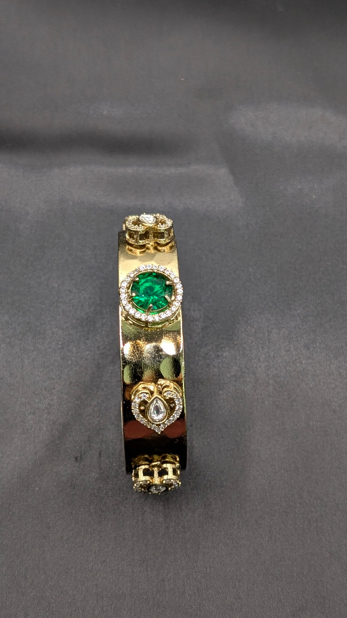 Anaya Mozannite Kundan Bracelet