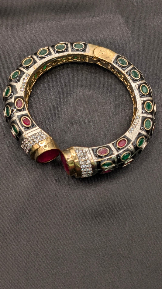 Ira Open Bracelet
