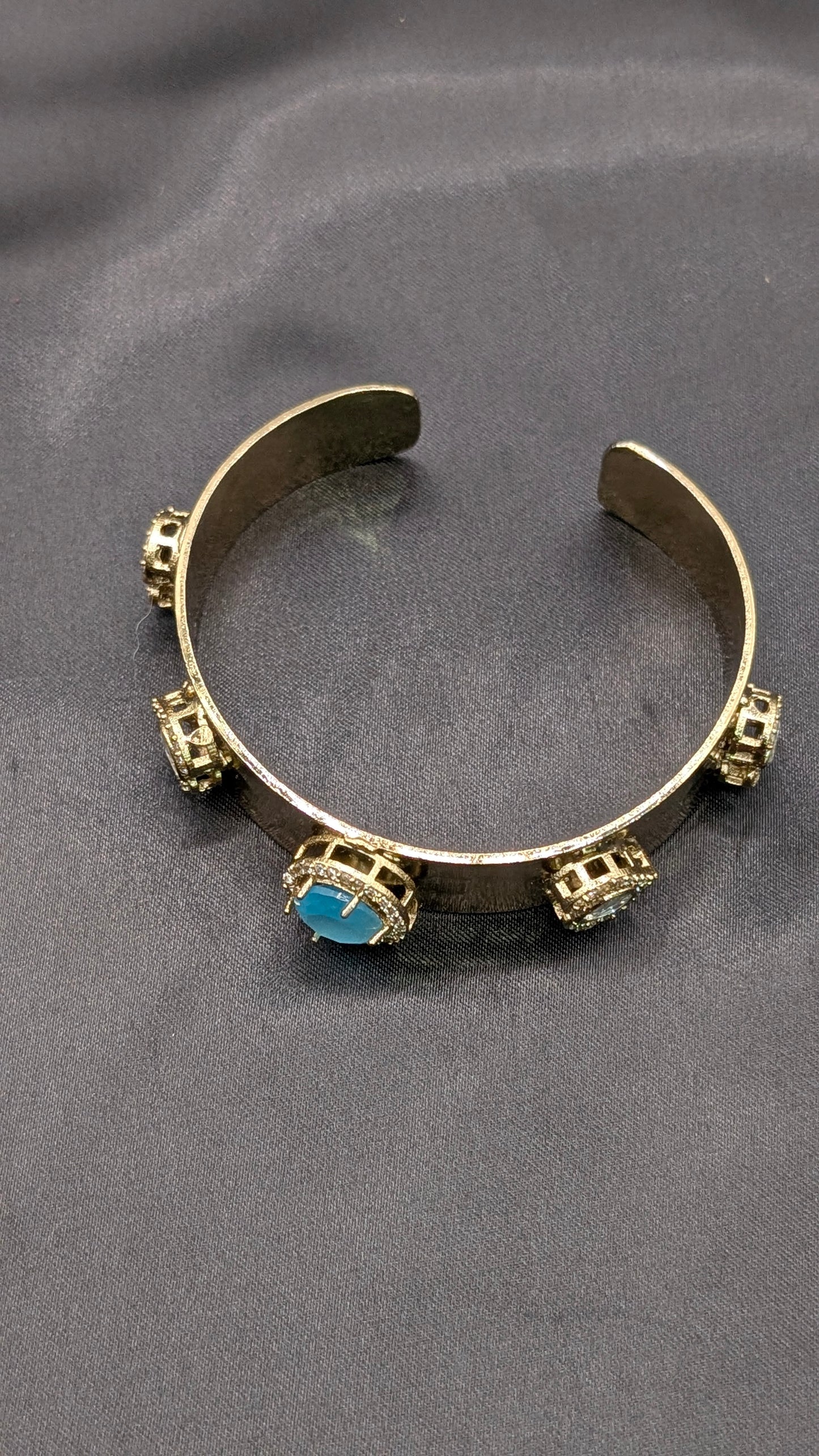 Anaya Mozannite Kundan Bracelet